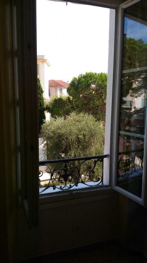 Saint Dizier Lägenhet Cannes Exteriör bild